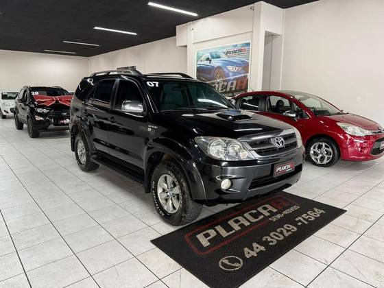 TOYOTA HILUX SW4 3.0 SRV 4X4 16V TURBO INTERCOOLER DIESEL 4P AUTOMÁTICO